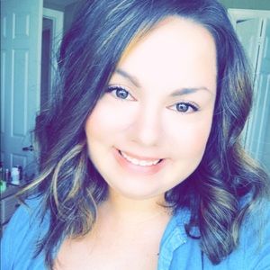 Meet your Posher, Shelby